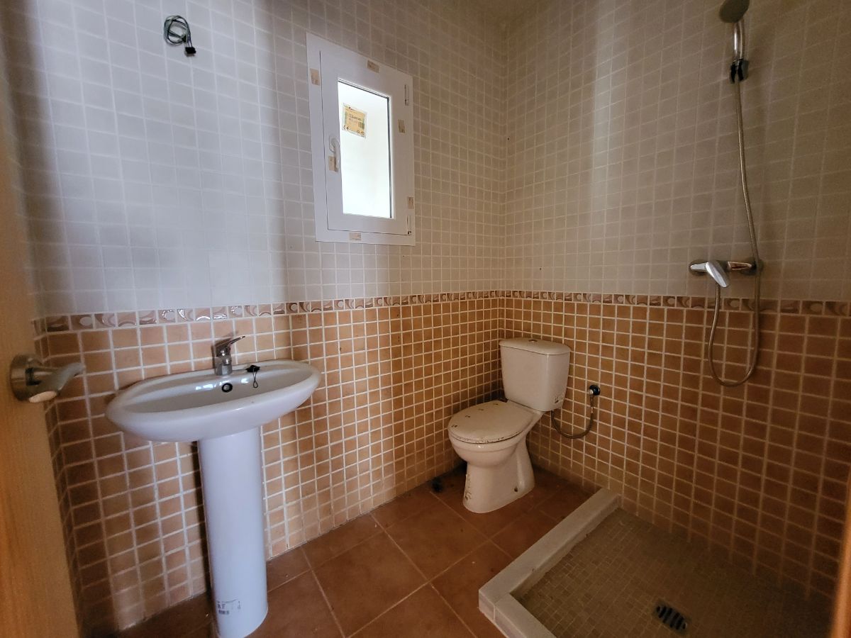 For sale of house in Lubrín
