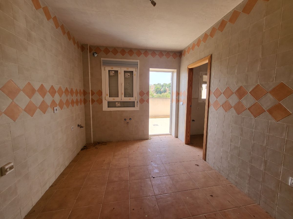 For sale of house in Lubrín