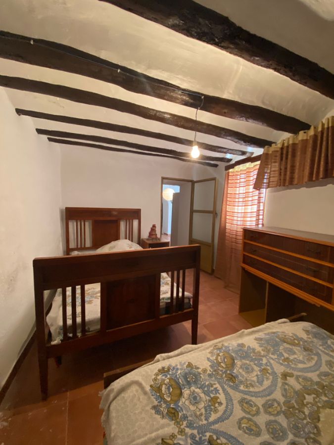 For sale of house in Vélez-Blanco