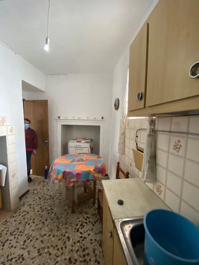 For sale of house in Vélez-Blanco