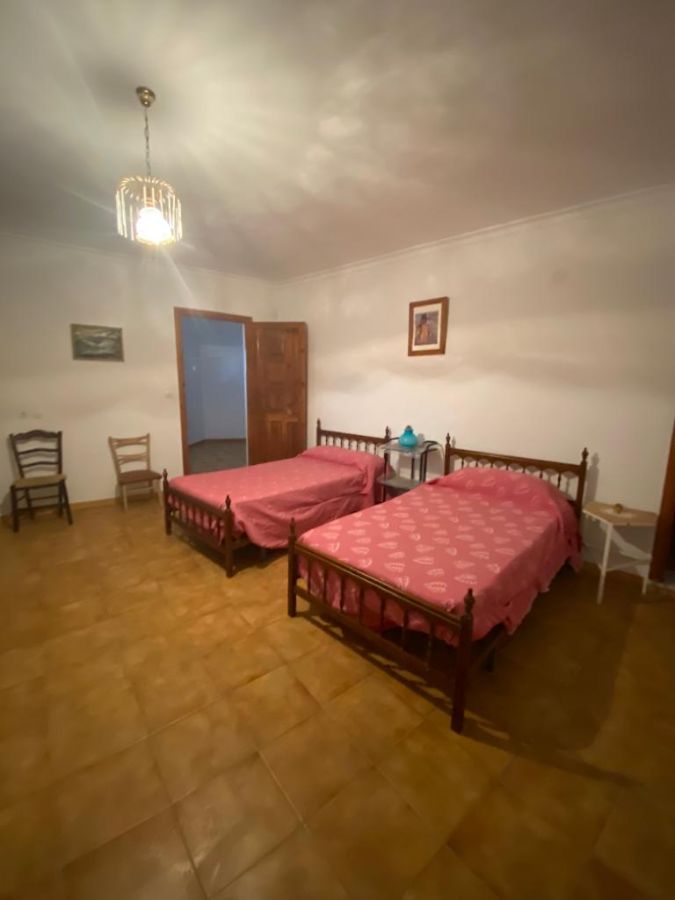 For sale of house in Vélez-Blanco