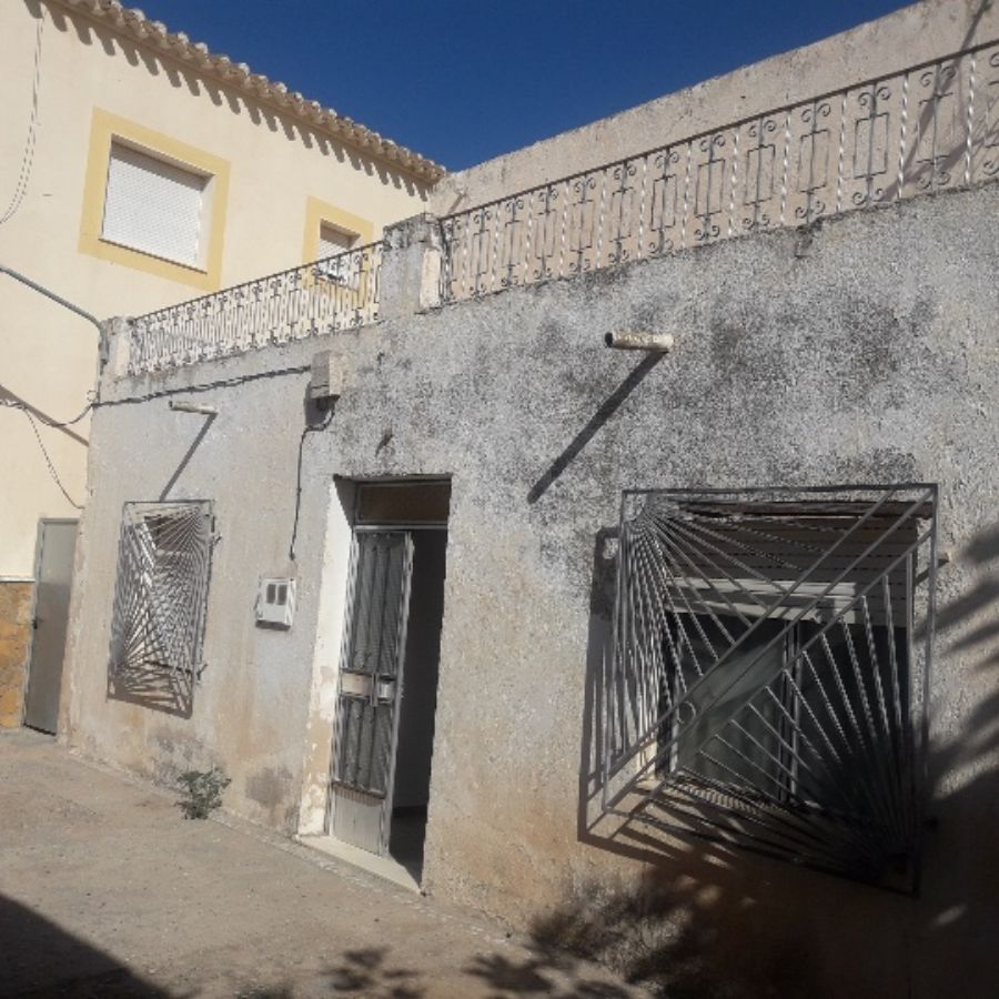 For sale of house in Albox