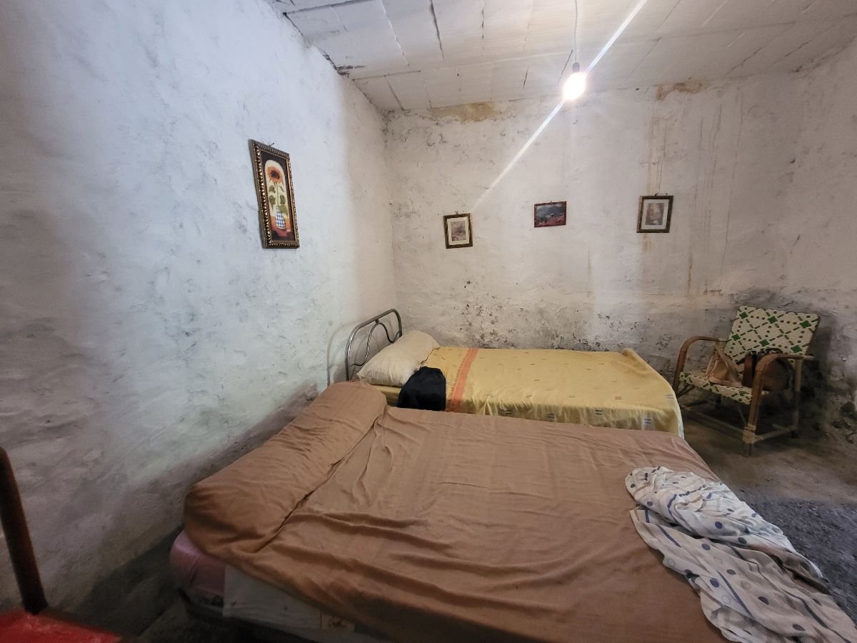 For sale of house in Albánchez