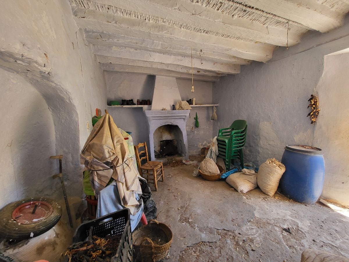 For sale of house in Albánchez