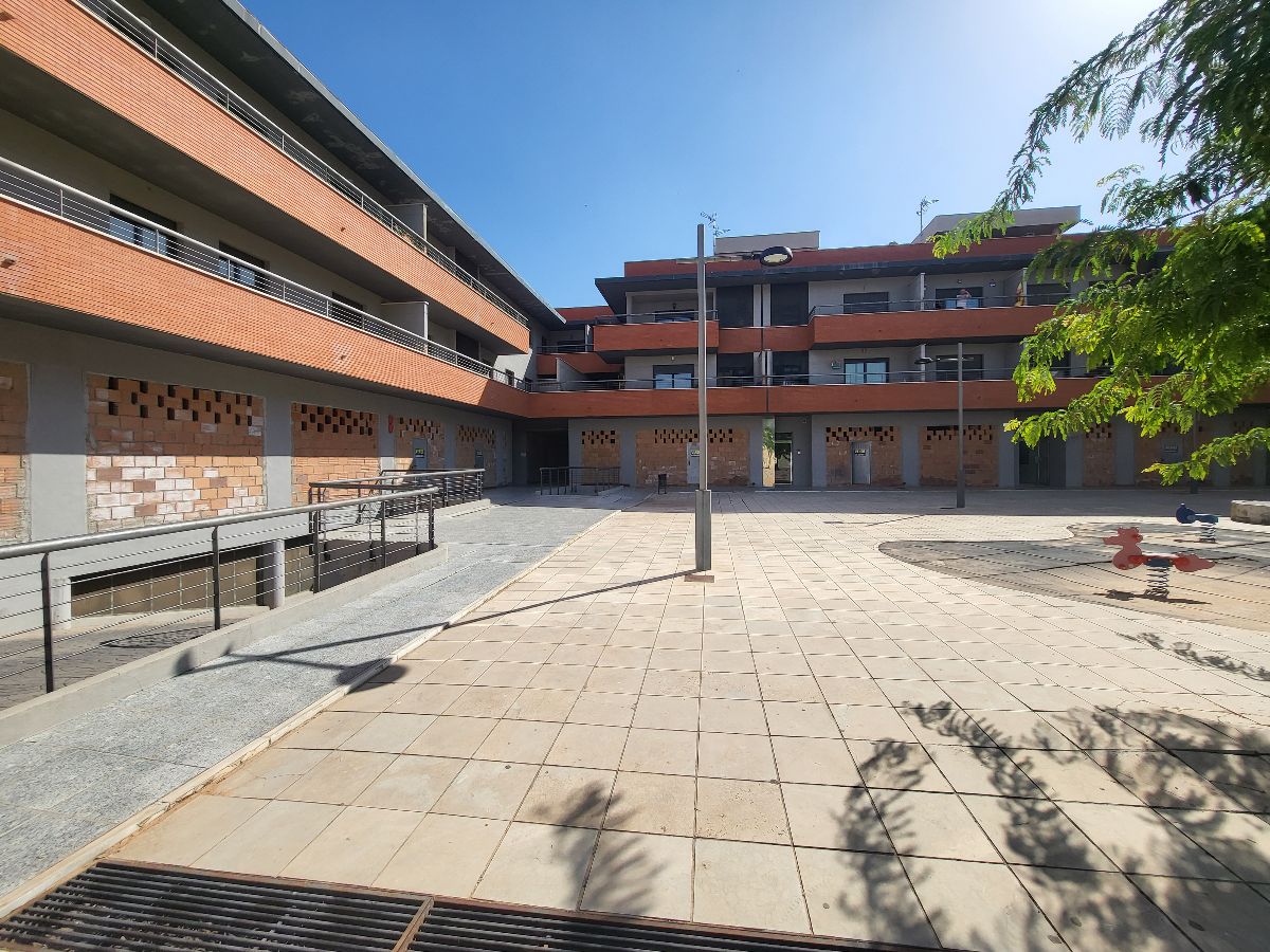 For sale of commercial in Olula del Río