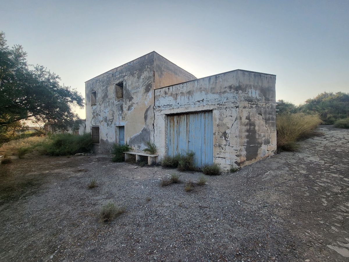 For sale of land in Olula del Río