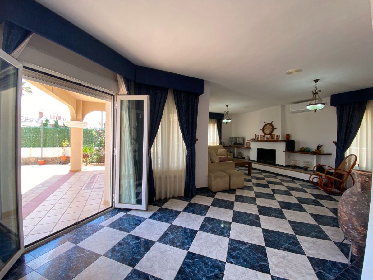 For sale of house in Garrucha