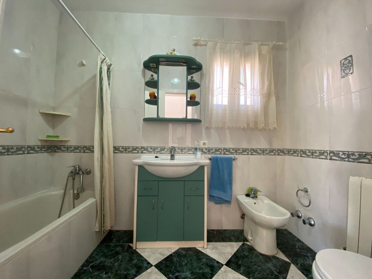 For sale of house in Garrucha