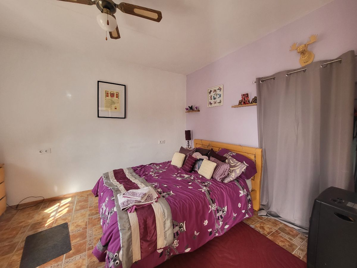 For sale of villa in Zurgena