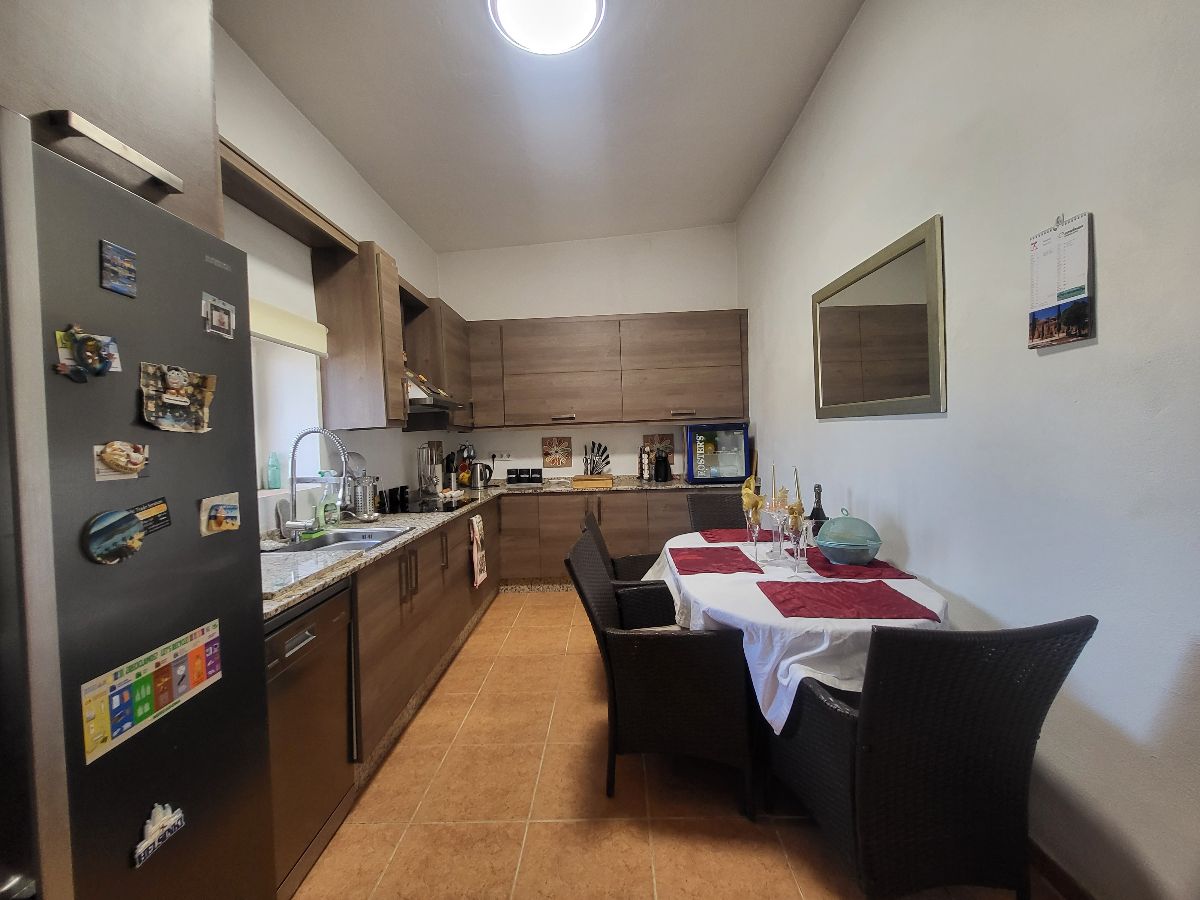 For sale of villa in Zurgena