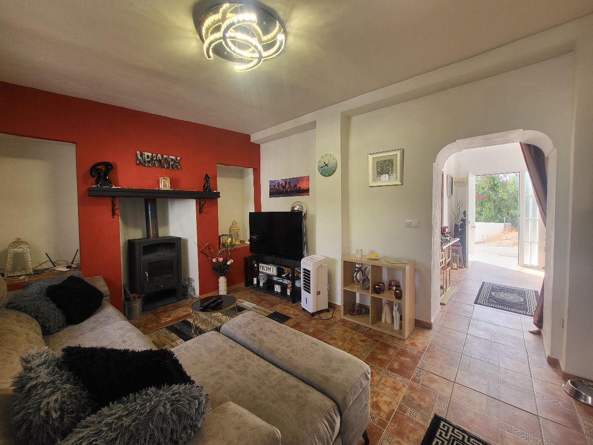For sale of villa in Zurgena