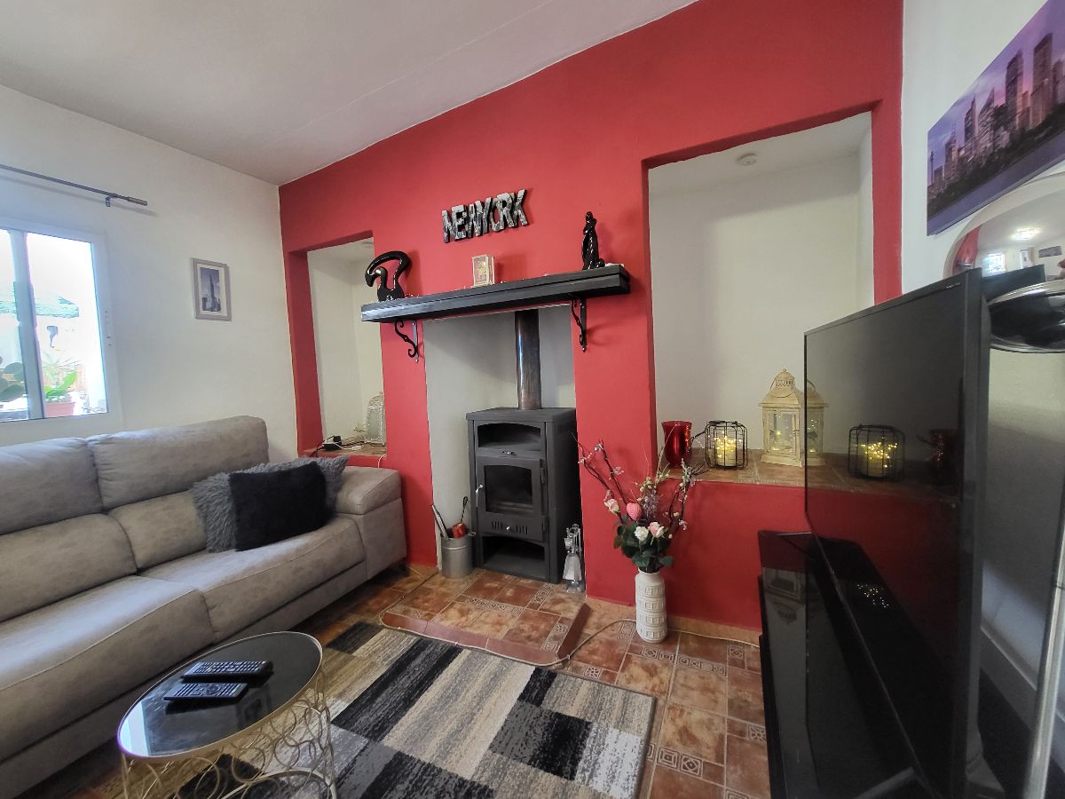 For sale of villa in Zurgena