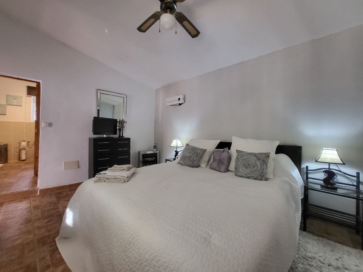For sale of villa in Zurgena