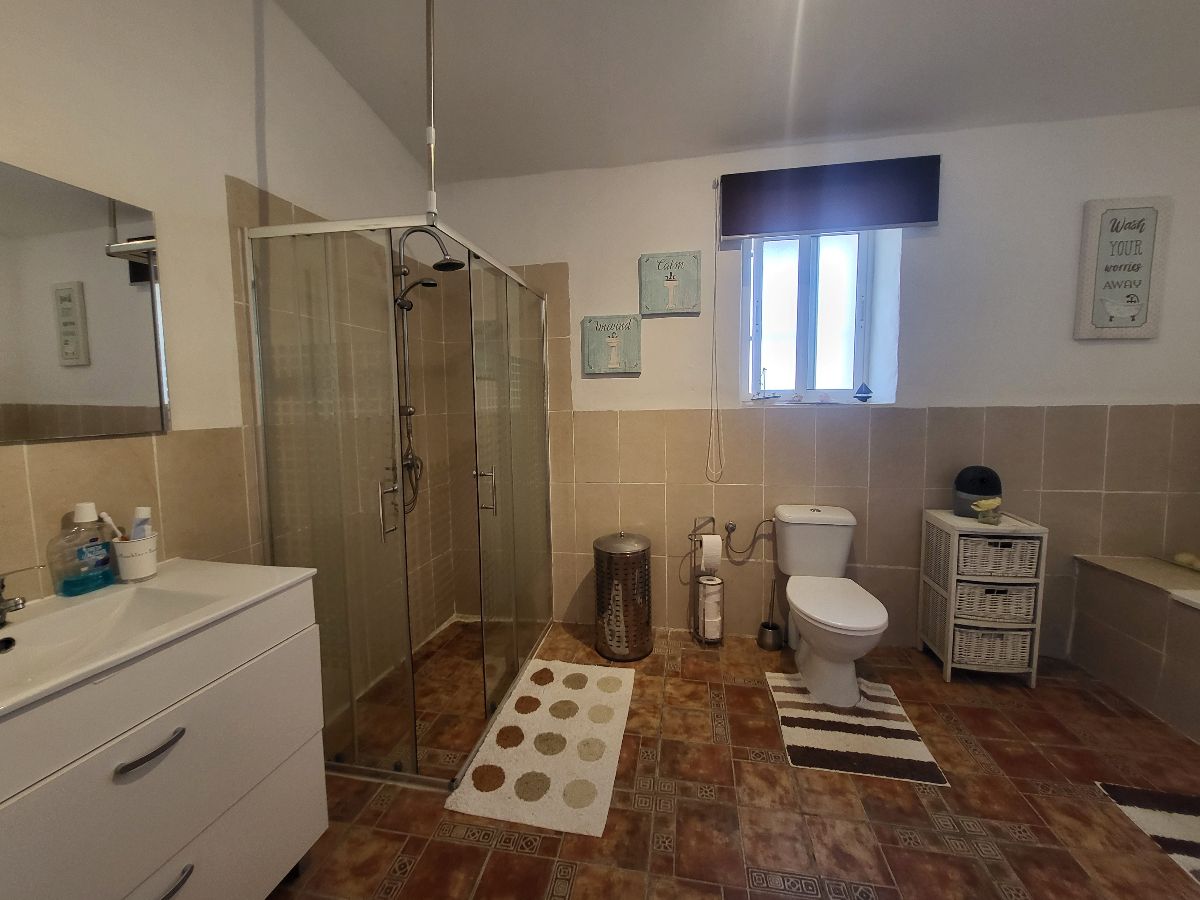 For sale of villa in Zurgena