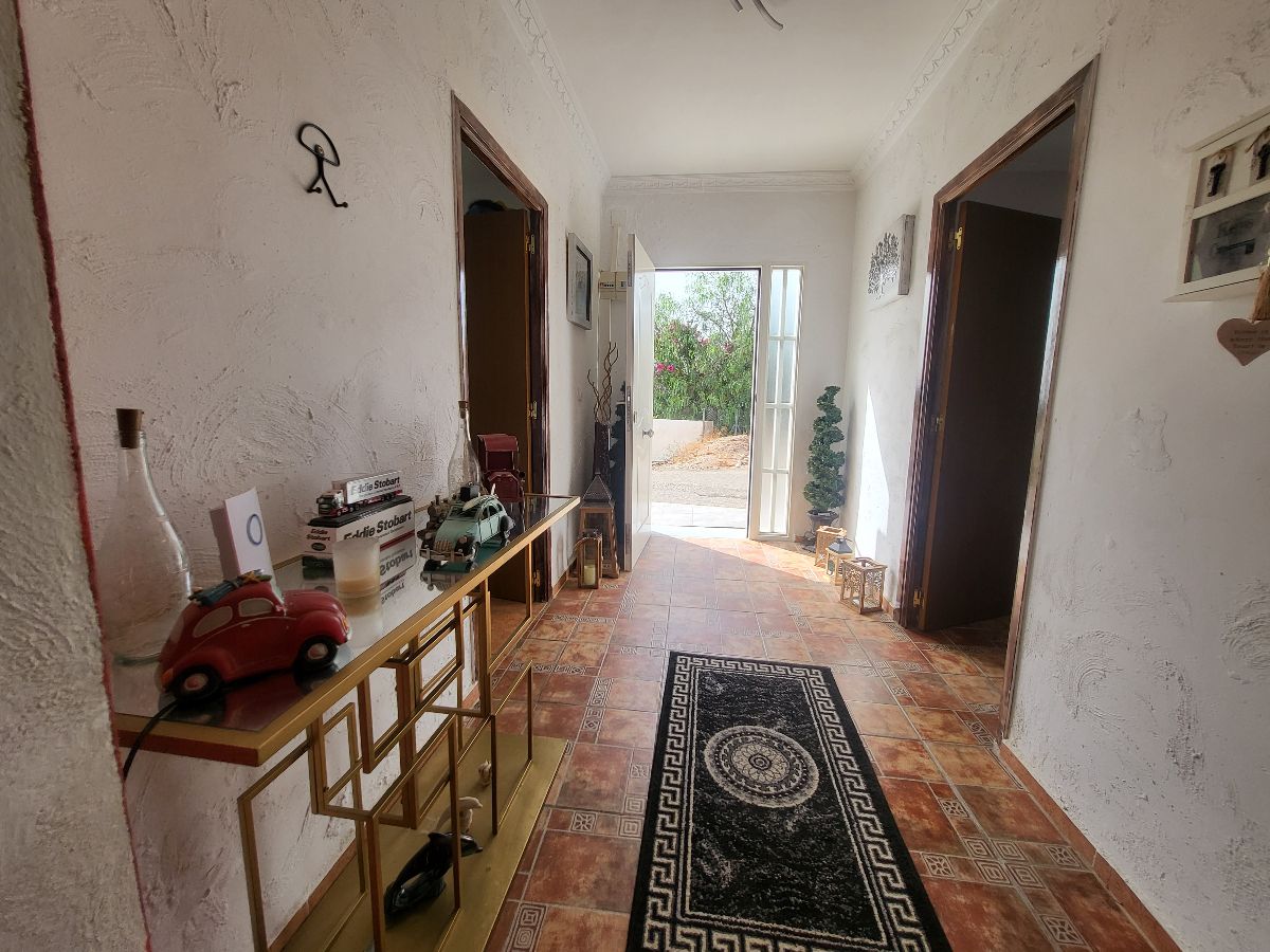 For sale of villa in Zurgena