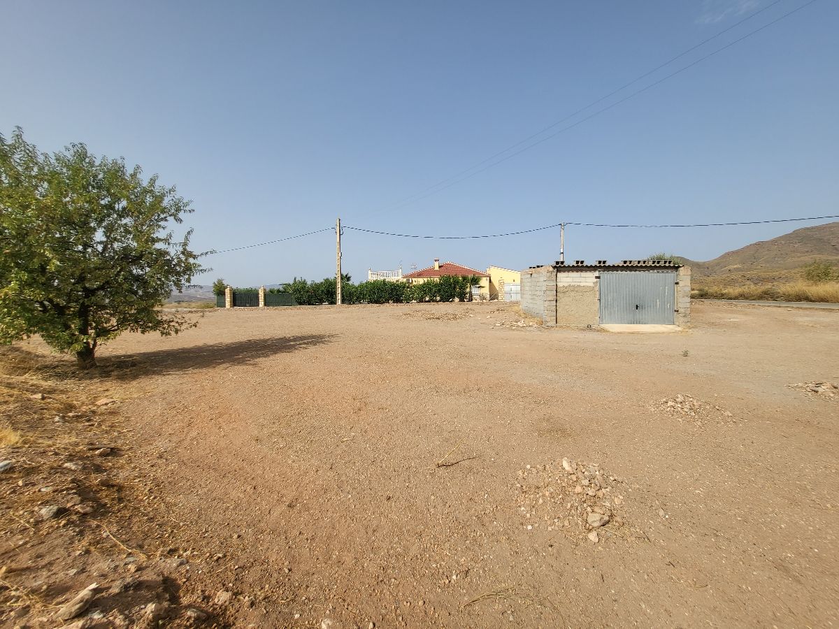 For sale of villa in Zurgena