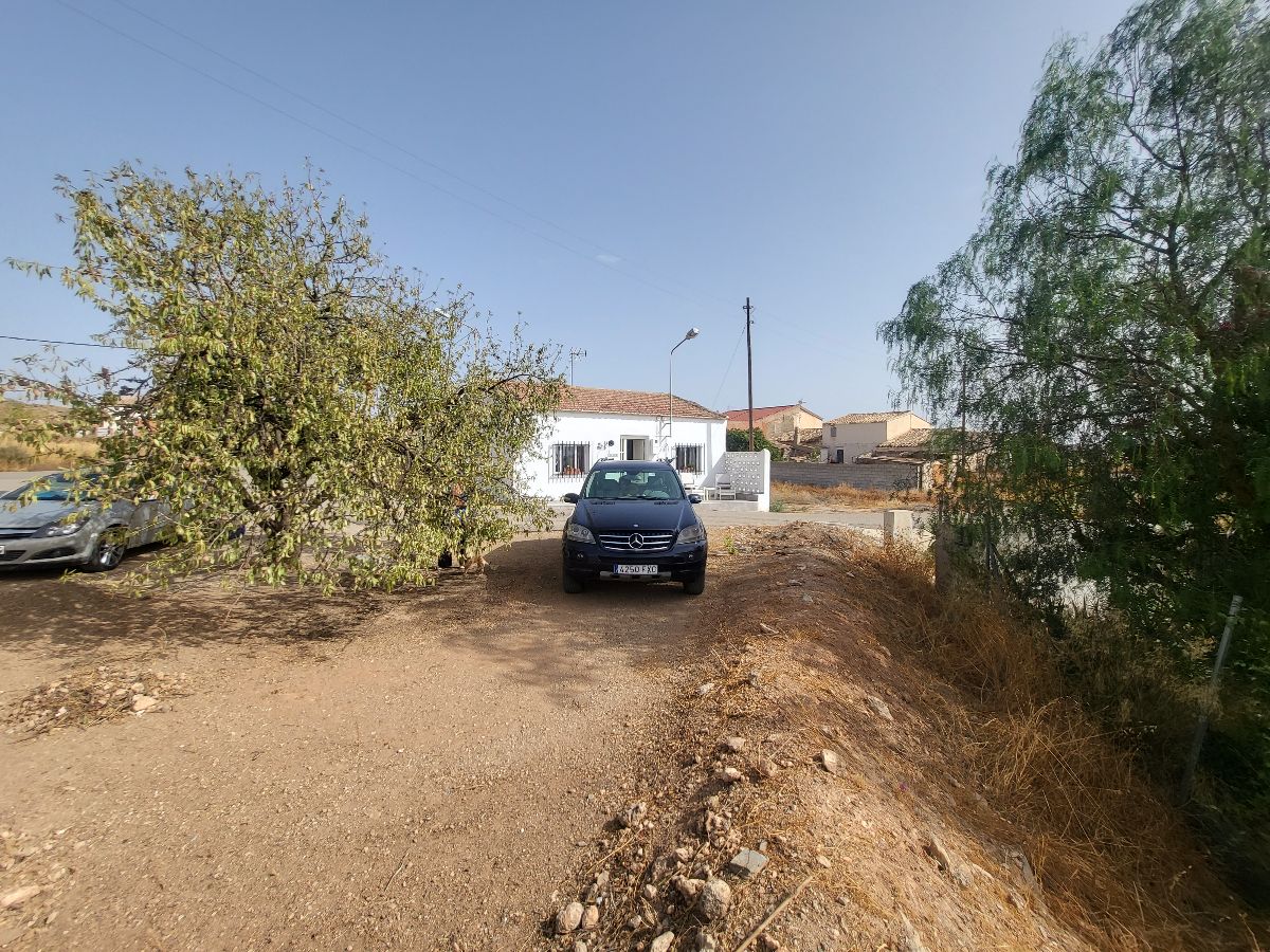 For sale of villa in Zurgena