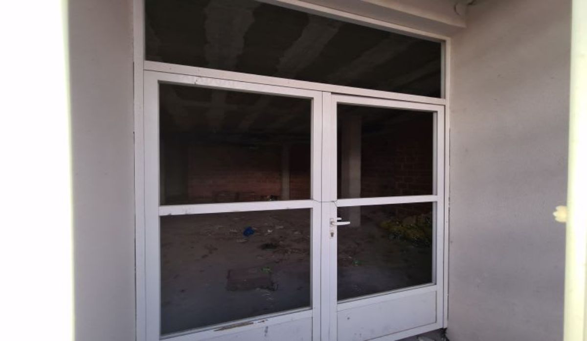 For sale of office in Fines