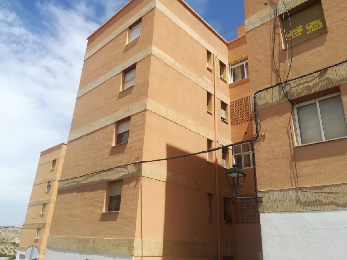 For sale of flat in Olula del Río