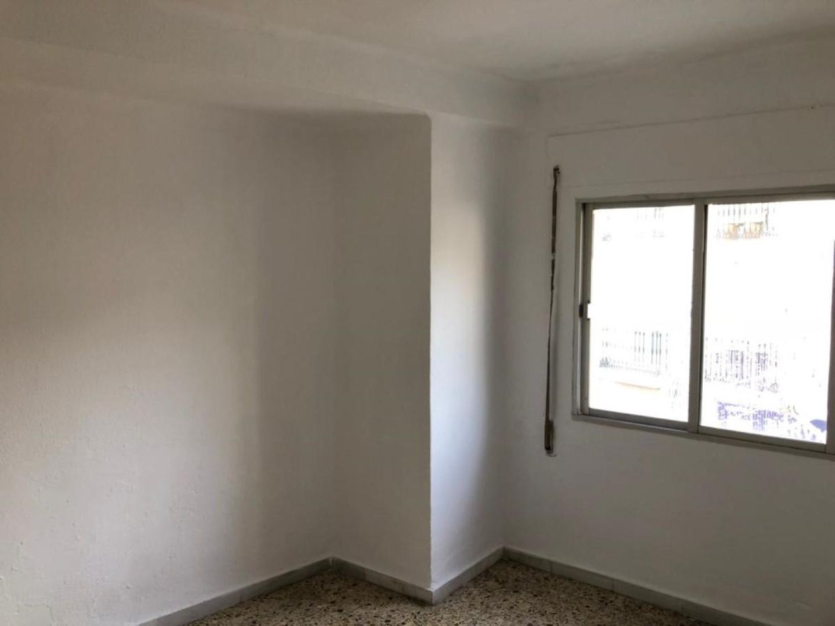 For sale of flat in Macael