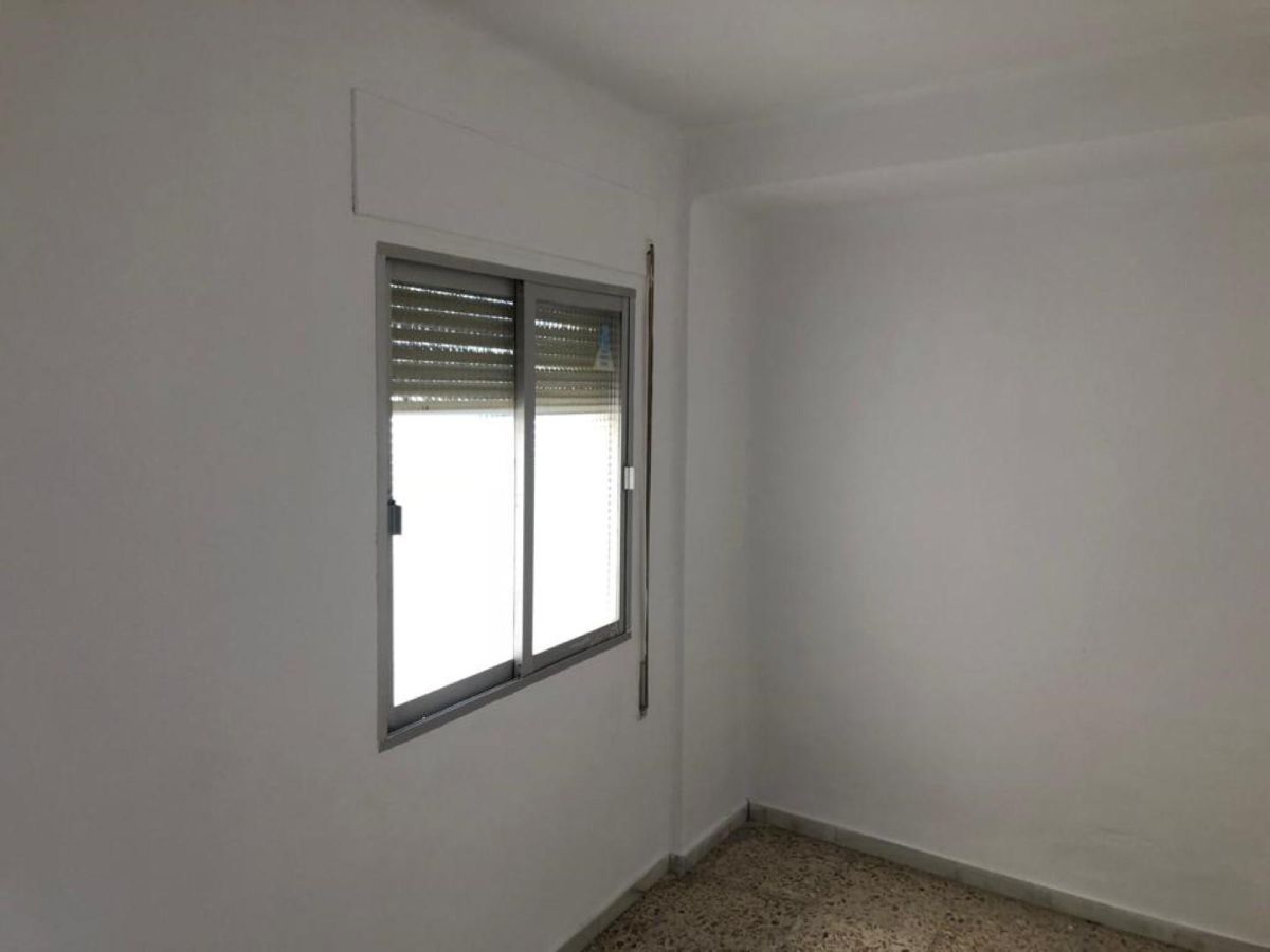 For sale of flat in Macael