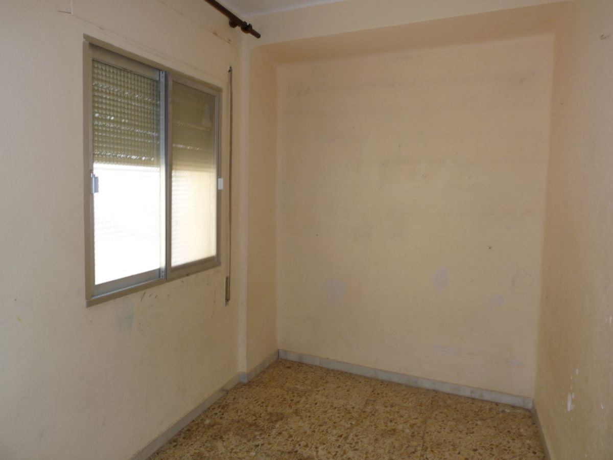 For sale of flat in Macael