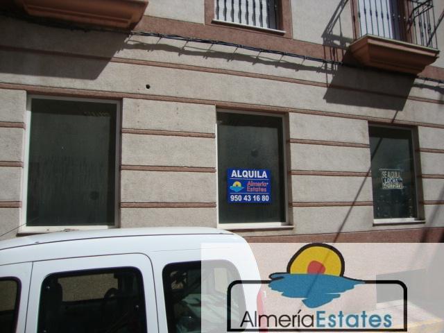 Alquiler de local comercial en Albox
