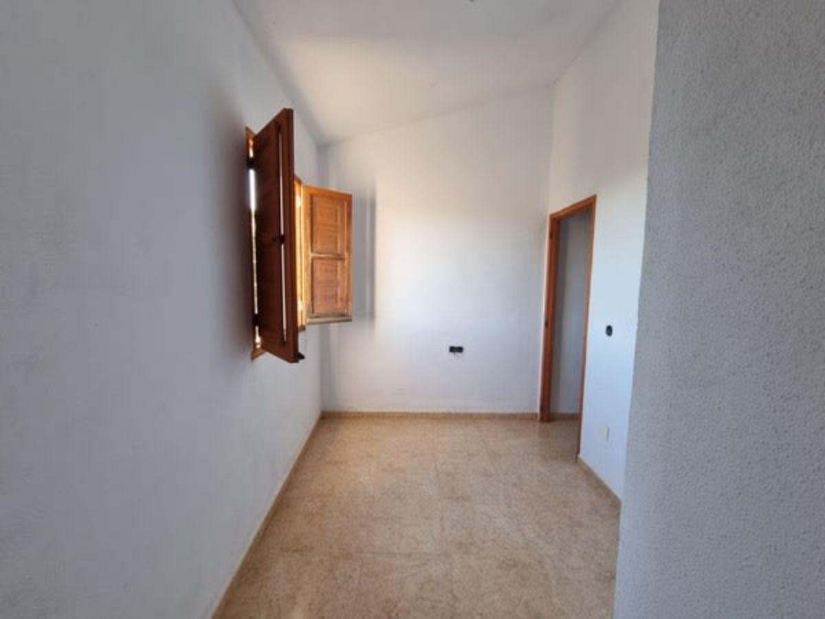 For sale of house in Huércal-Overa