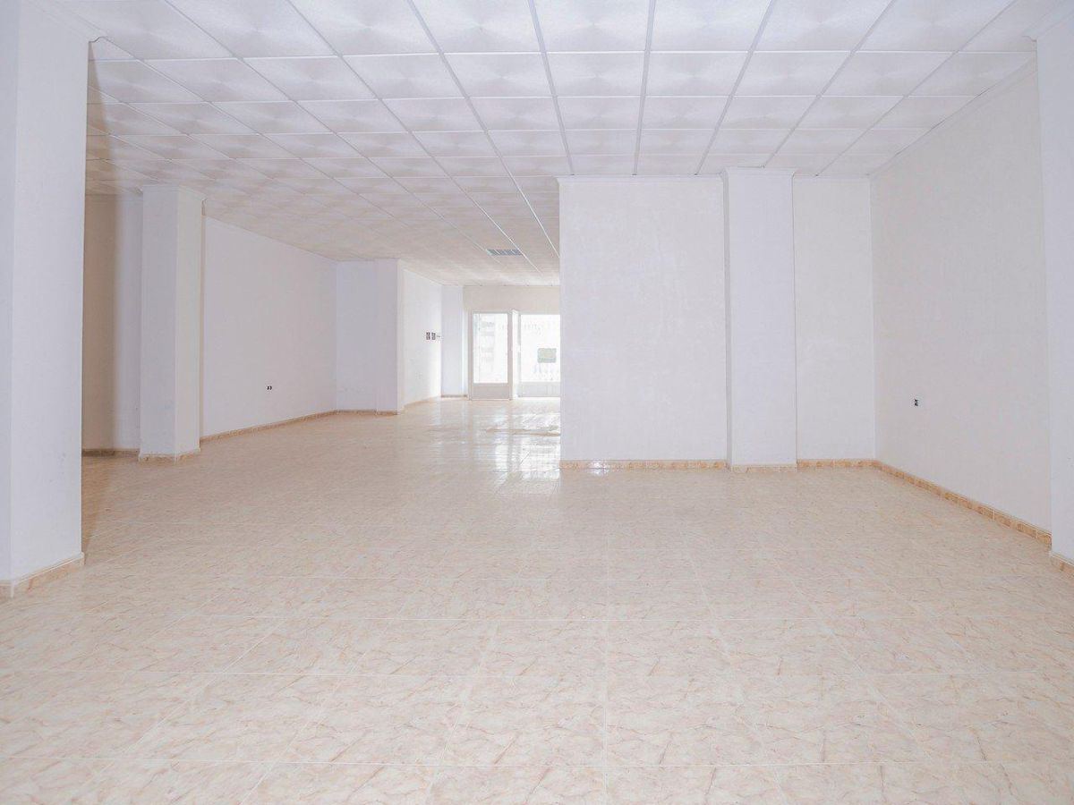 For sale of commercial in Albox