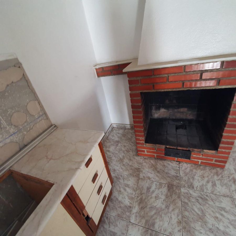 For sale of house in Macael