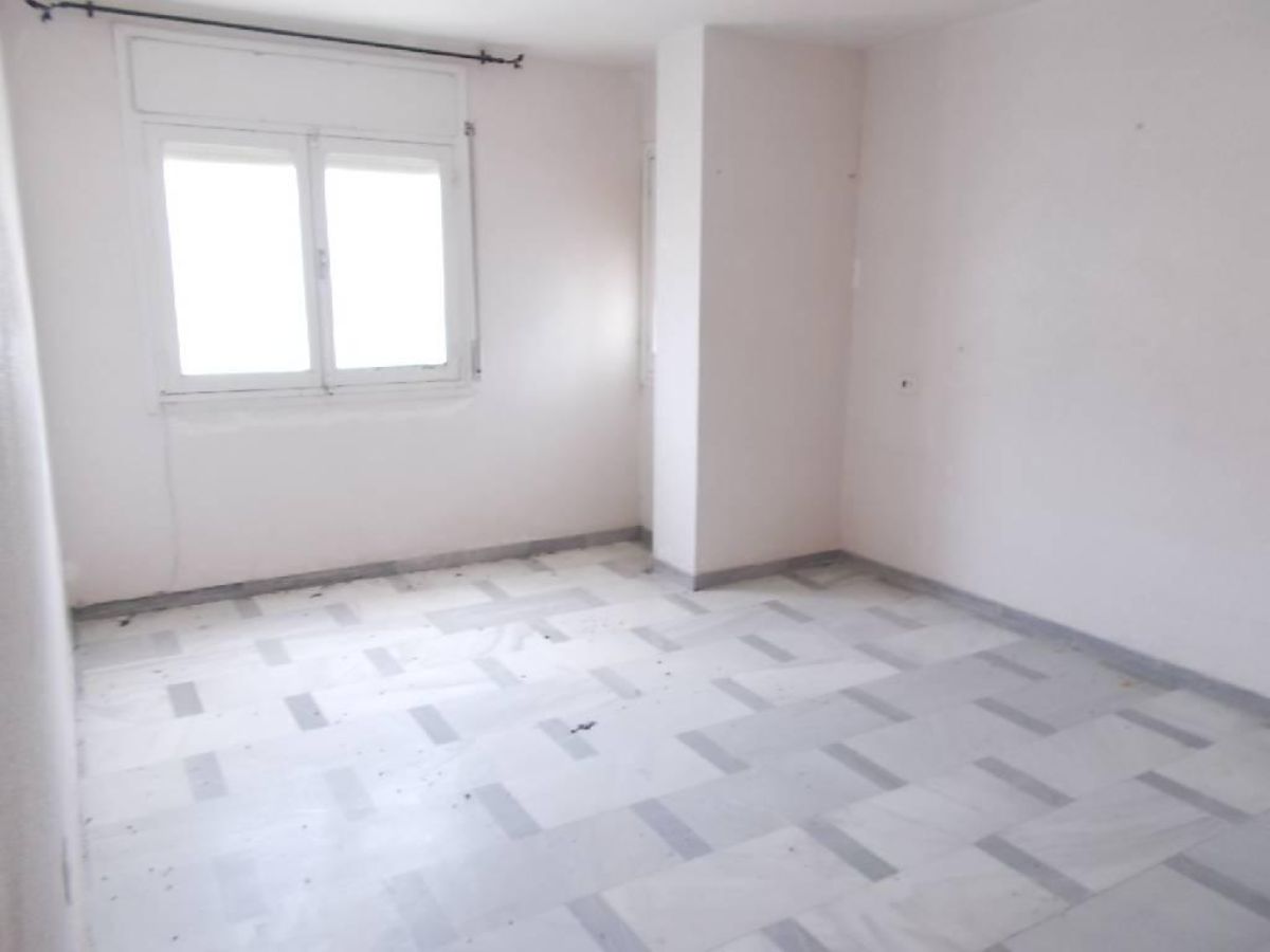 For sale of flat in Macael
