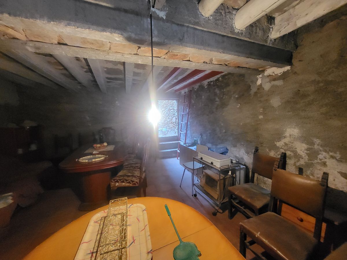 Venta de casa en Macael