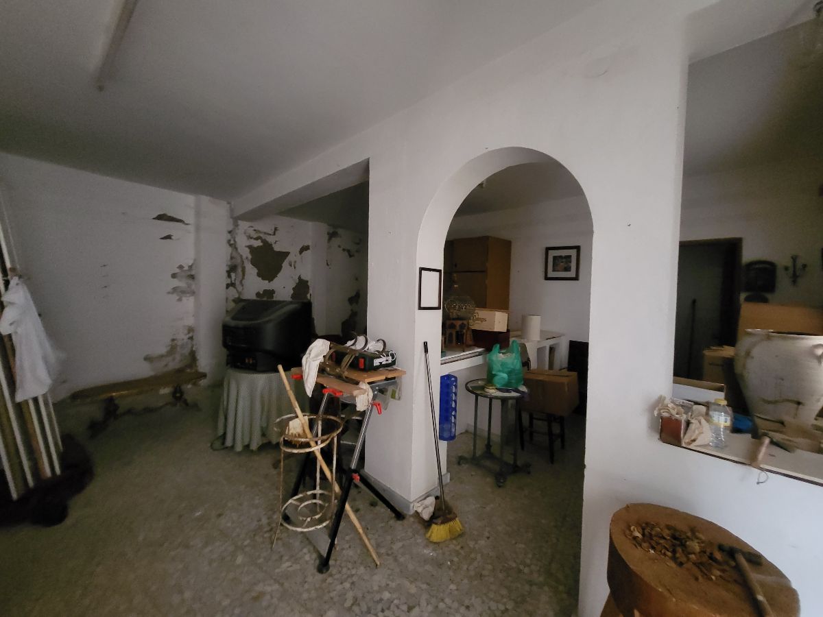 For sale of garage in Sierro