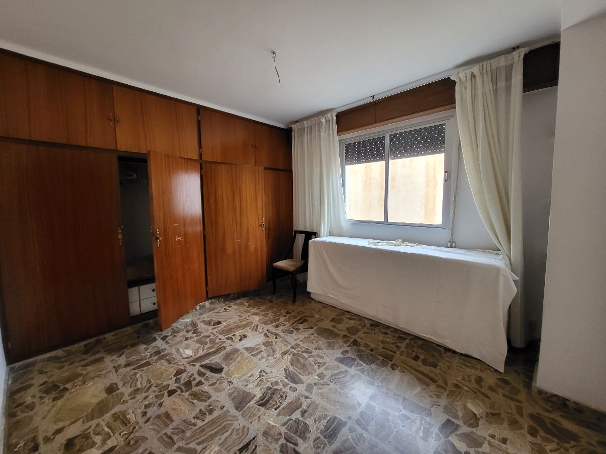 For sale of flat in Sierro