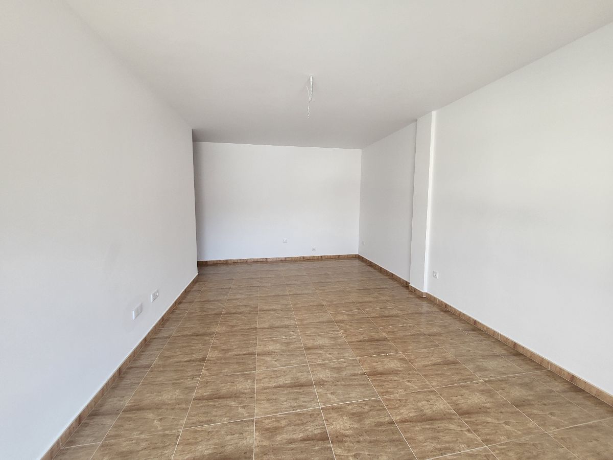 For sale of flat in Vélez-Rubio