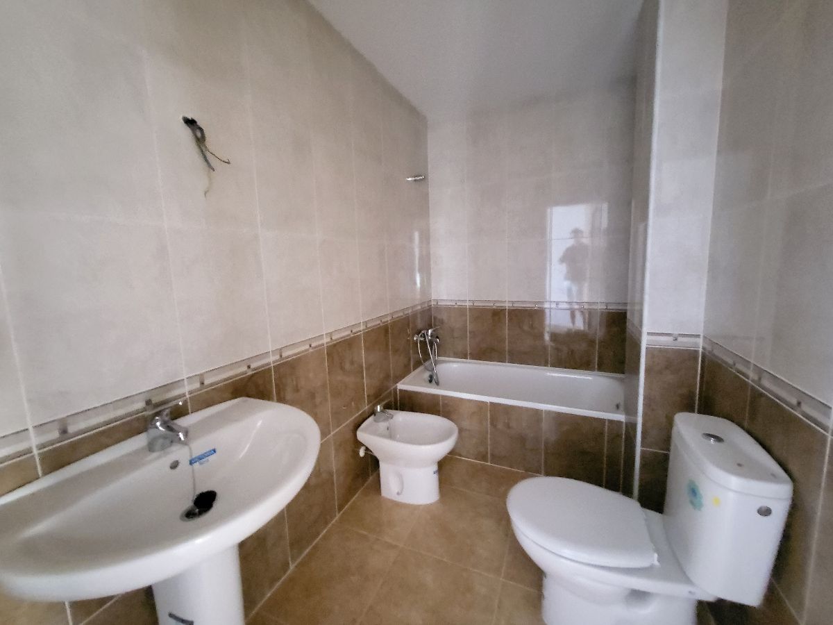 For sale of flat in Vélez-Blanco