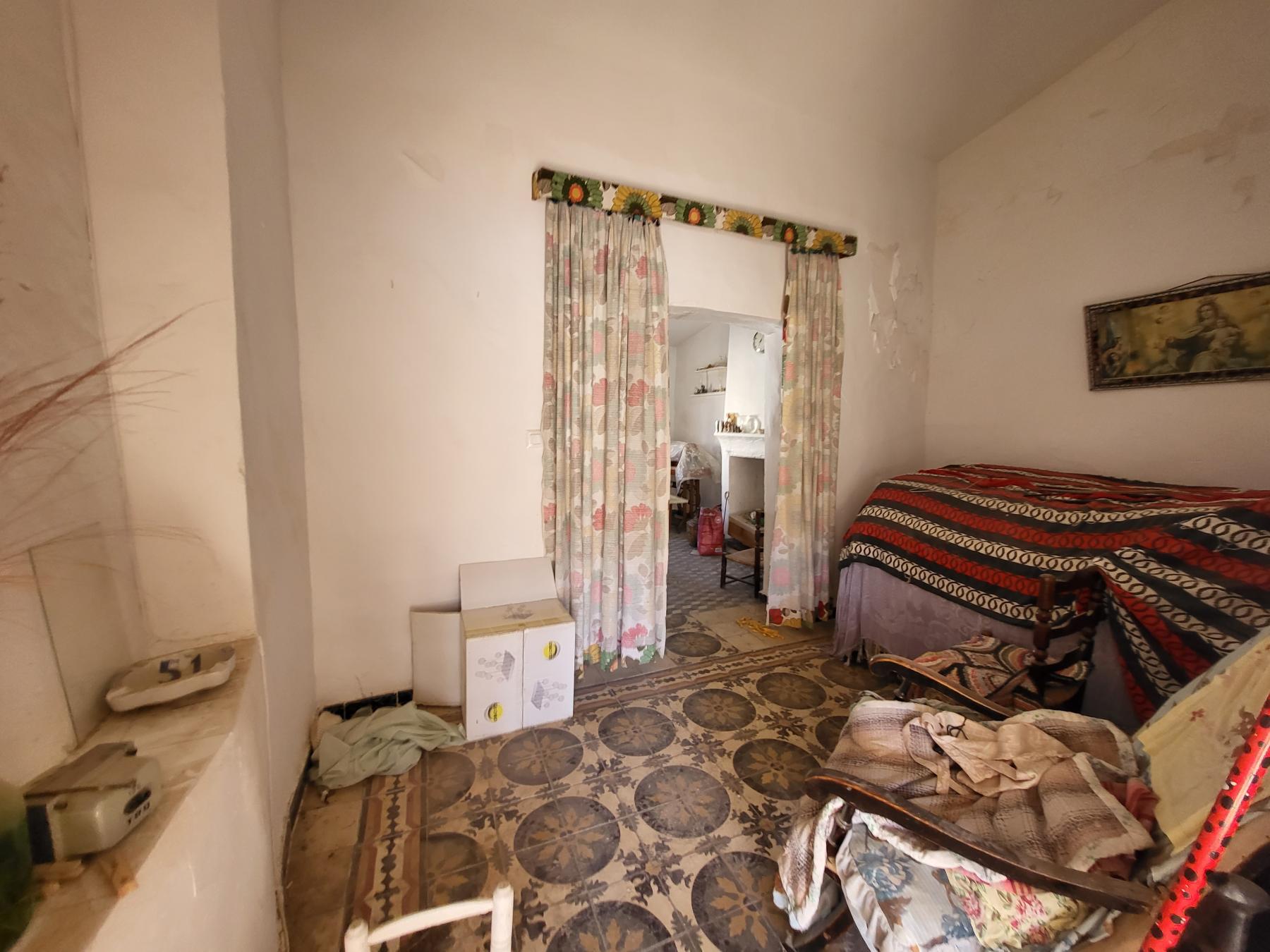 For sale of house in Albánchez