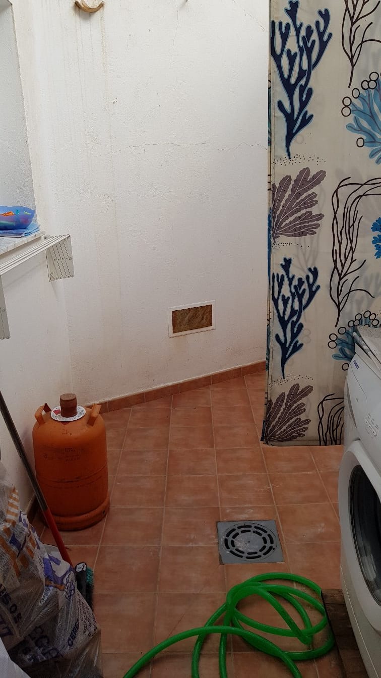For sale of house in Vélez-Rubio