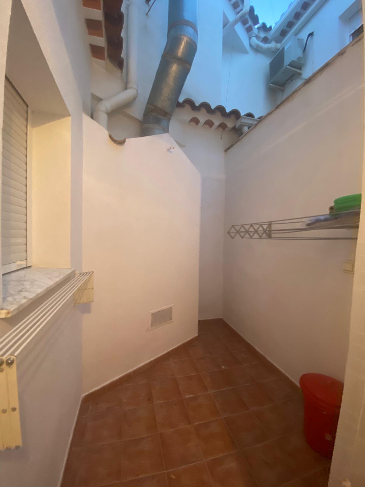 For sale of house in Vélez-Rubio