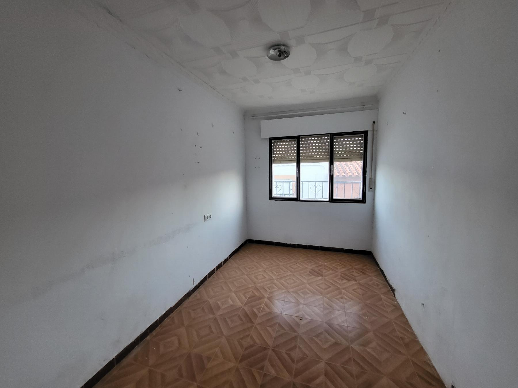 For sale of house in Taberno