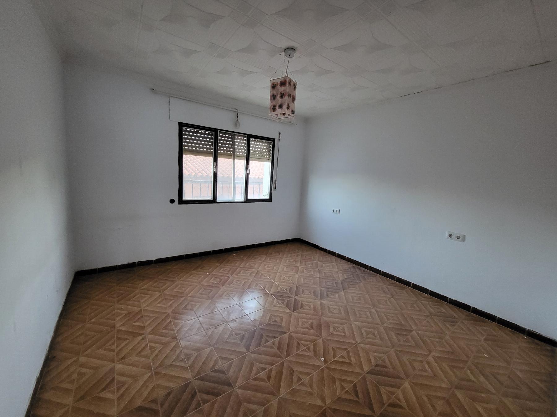 For sale of house in Taberno