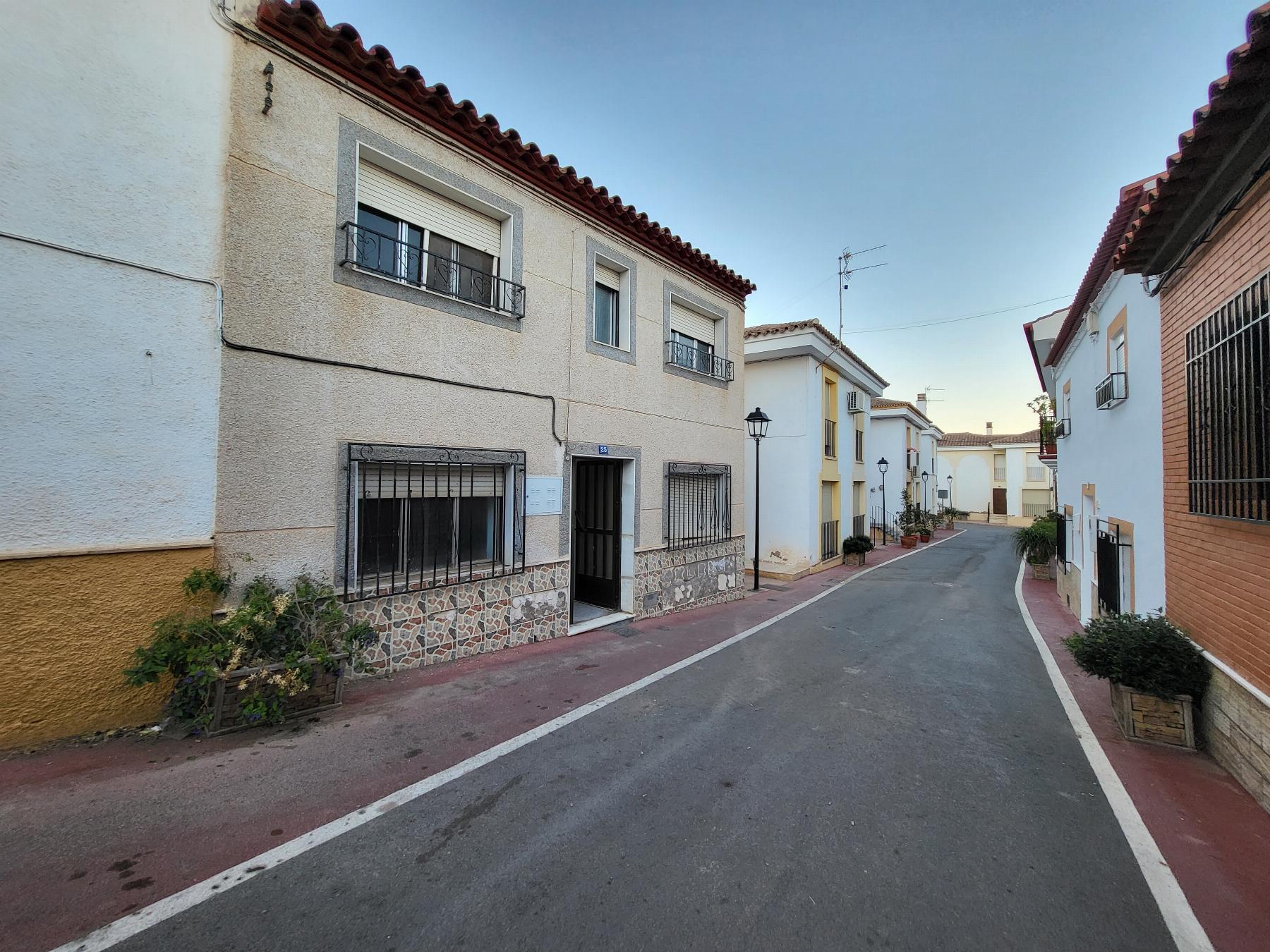 For sale of house in Taberno