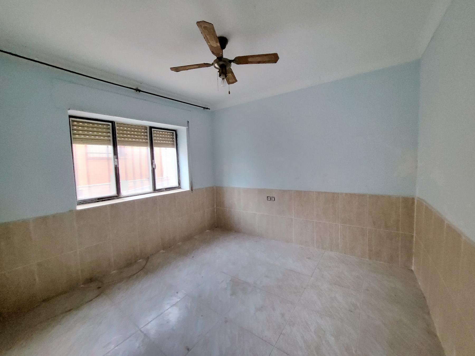 For sale of house in Taberno