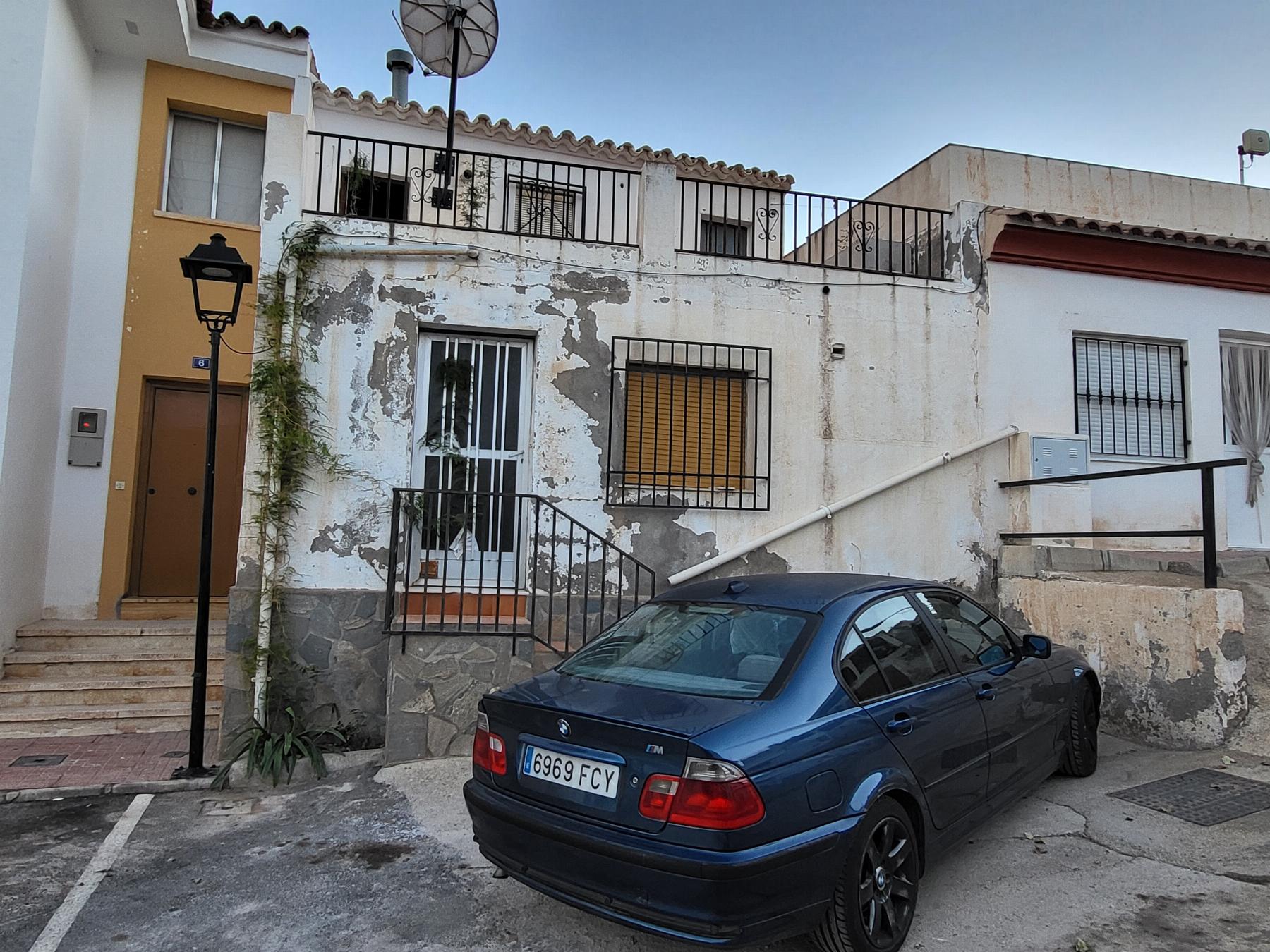 For sale of house in Taberno