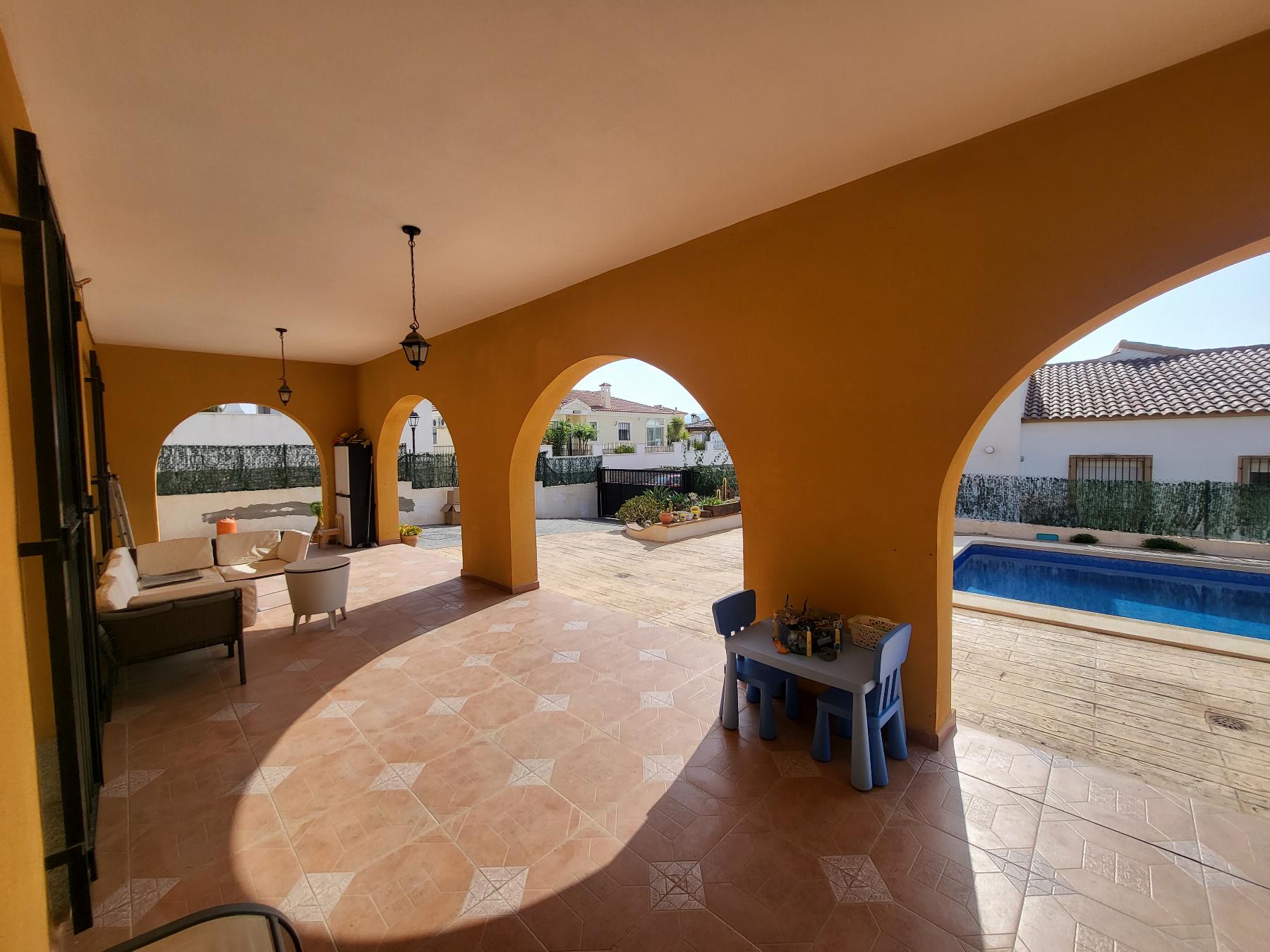 For sale of villa in Arboleas