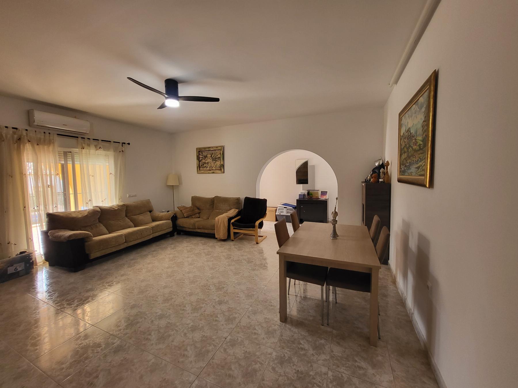 For sale of villa in Arboleas