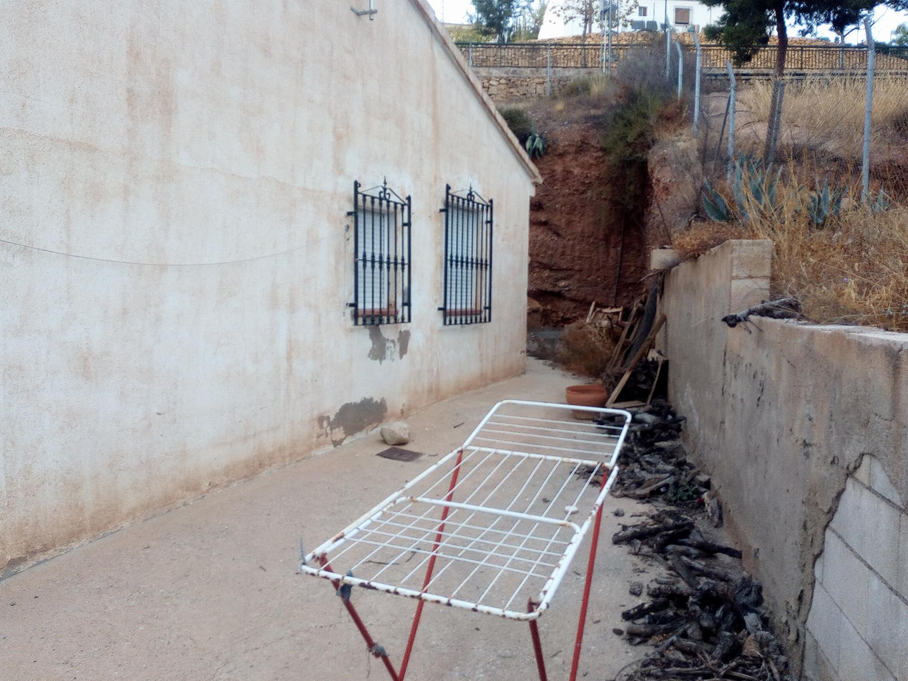 For sale of villa in Taberno