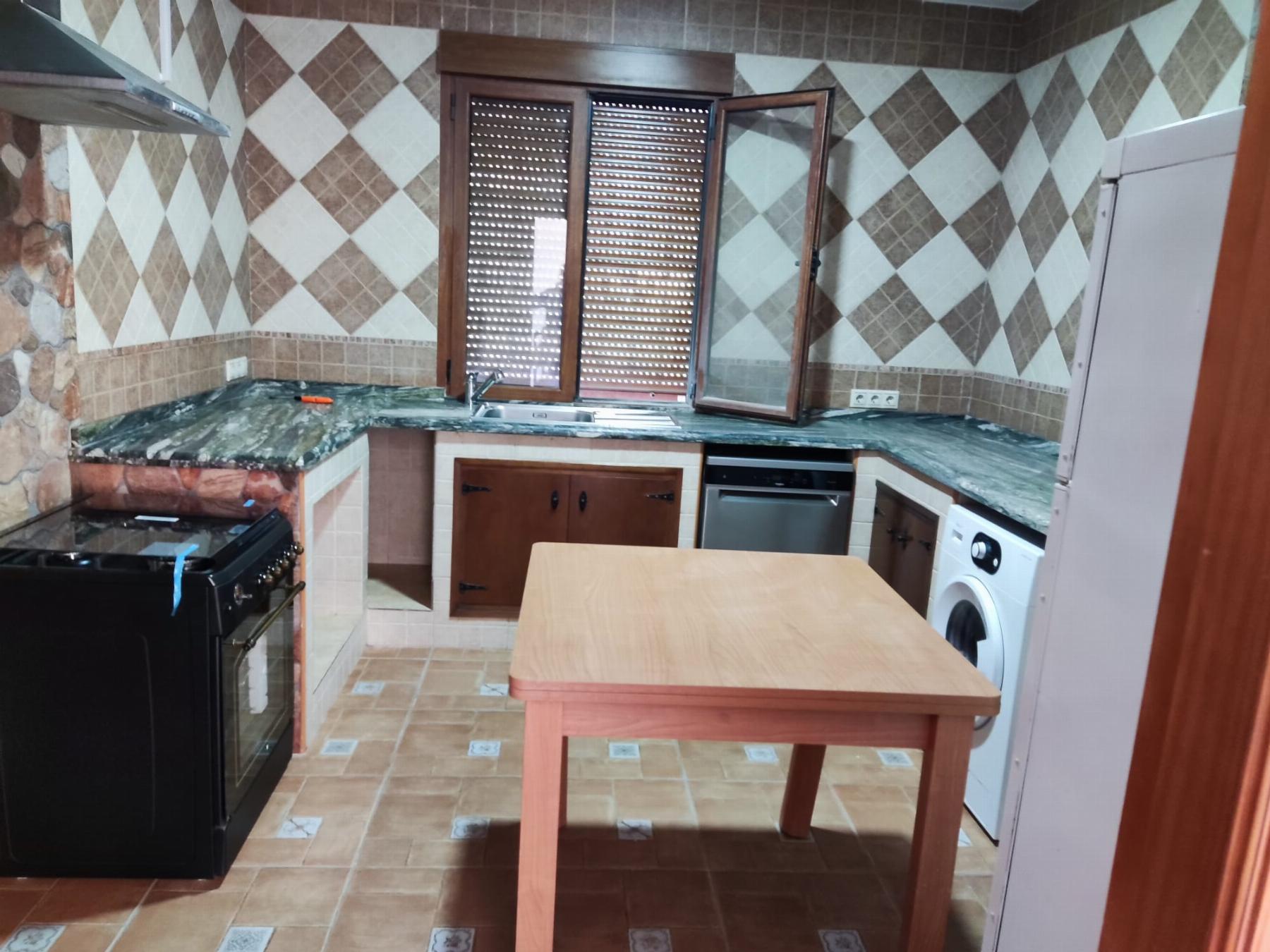For sale of villa in Taberno