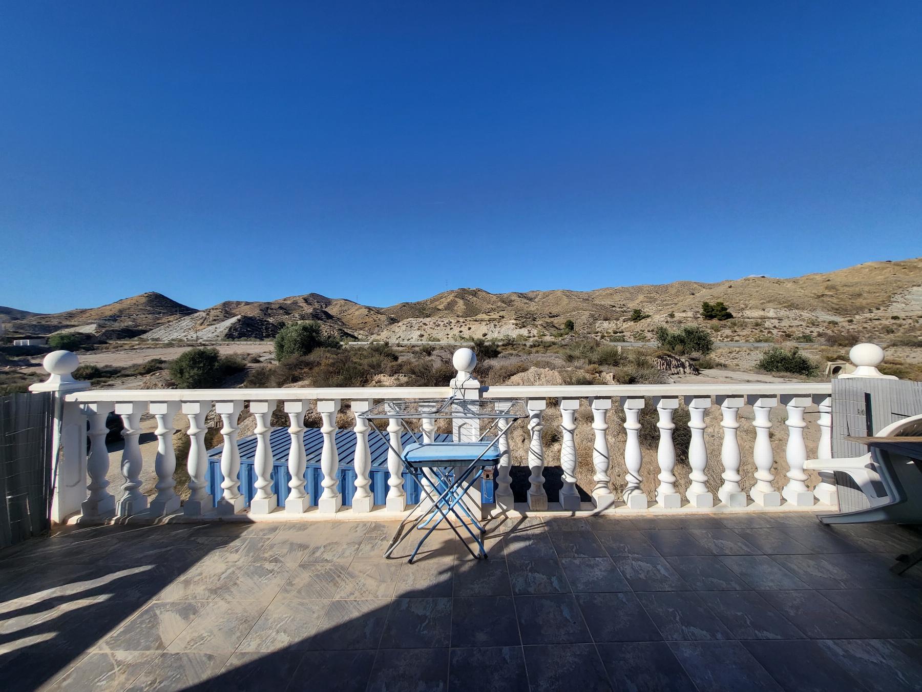 For sale of villa in Arboleas