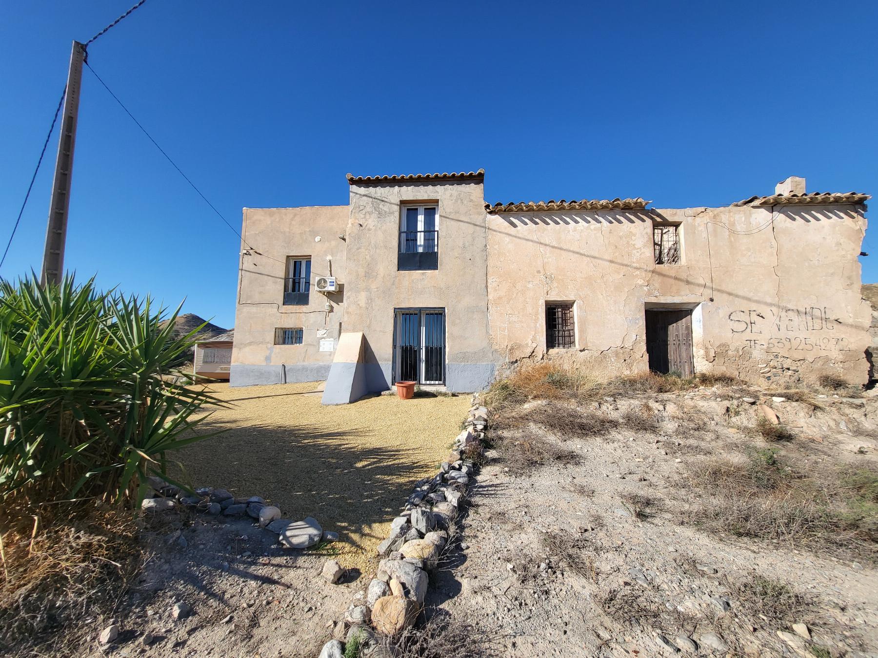 For sale of villa in Arboleas